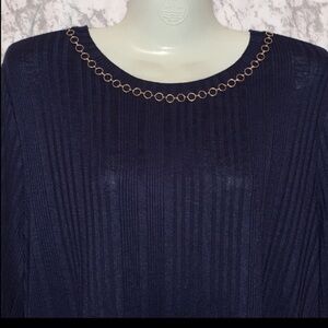 RAFAELLA  NAVY POINTELLE KNIT TUNIC SWEATER WITH GOLD LINKS LADIES SIZE LARGE